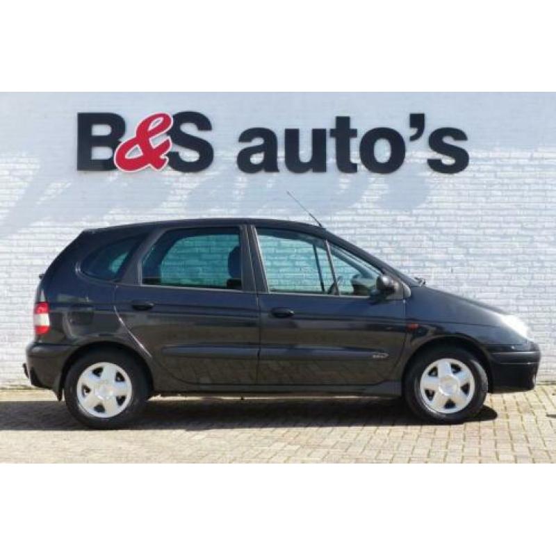 Renault Scénic 2.0-16V Expression TREKHAAK AUTOMAAT RIJD/SCH