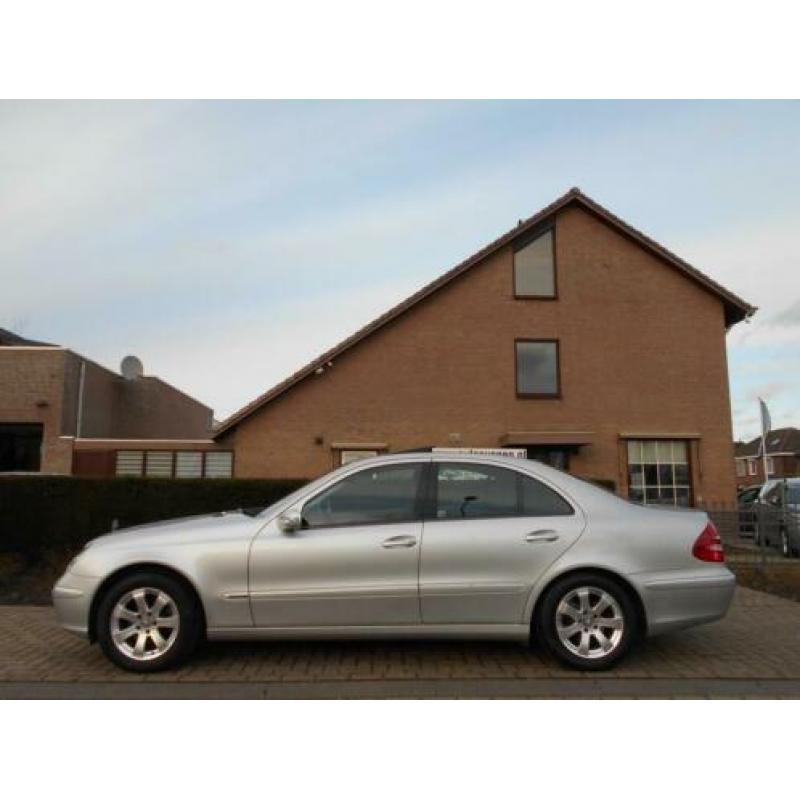 Mercedes-Benz E-klasse 240 V6 AUT. SCHUIFDAK/ORTHOPEDISCHE-S