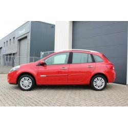 Renault Clio Estate 1.2 TCE Collection /Airco/Navigatie/Rijk