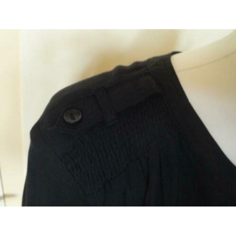 NIEUWSTAAT Zwarte blouse BPC maat L
