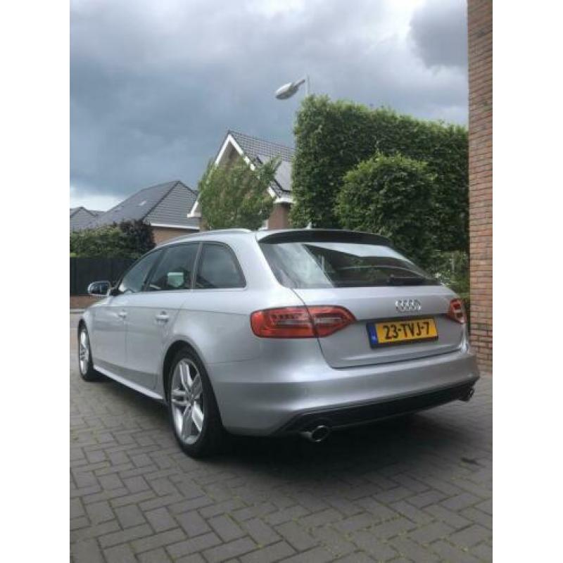 Audi A4 1.8TFSI 125KW Avant Multitr. 2012 Grijs