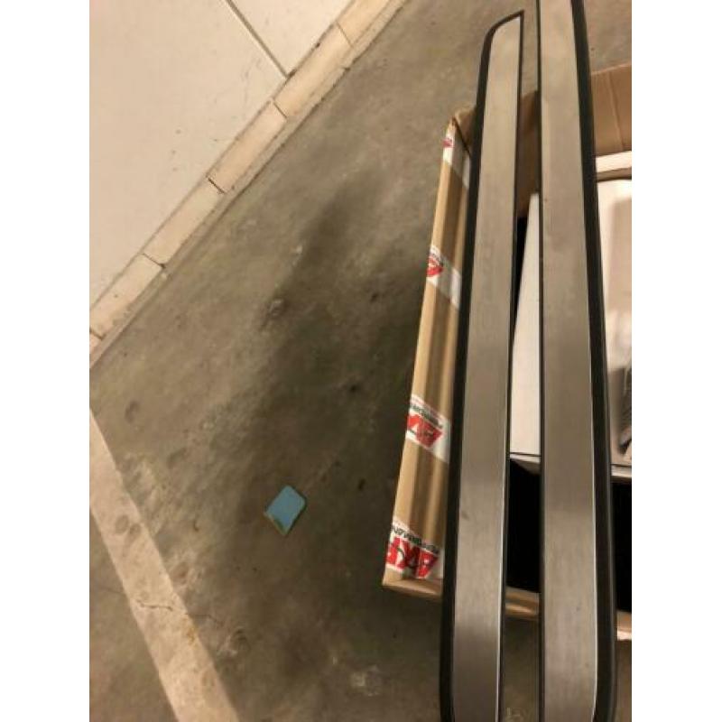 Originele Honda Civic fn instaplijsten voor de 3 deurs E 20