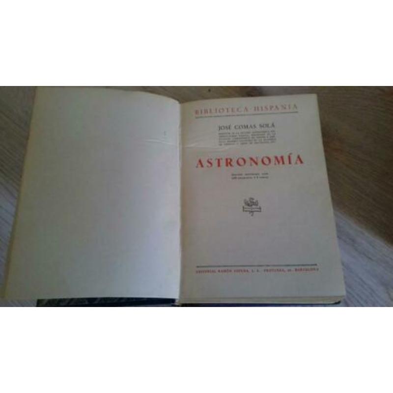 Year 1943 Astronomia Por Jose Comas Sola + Fold out maps