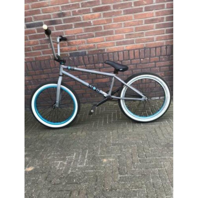 Bmx radio