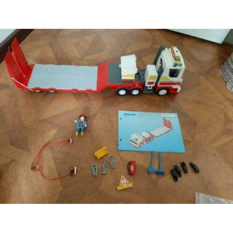 Playmobil 3935 Vrachtwagen met oplegger