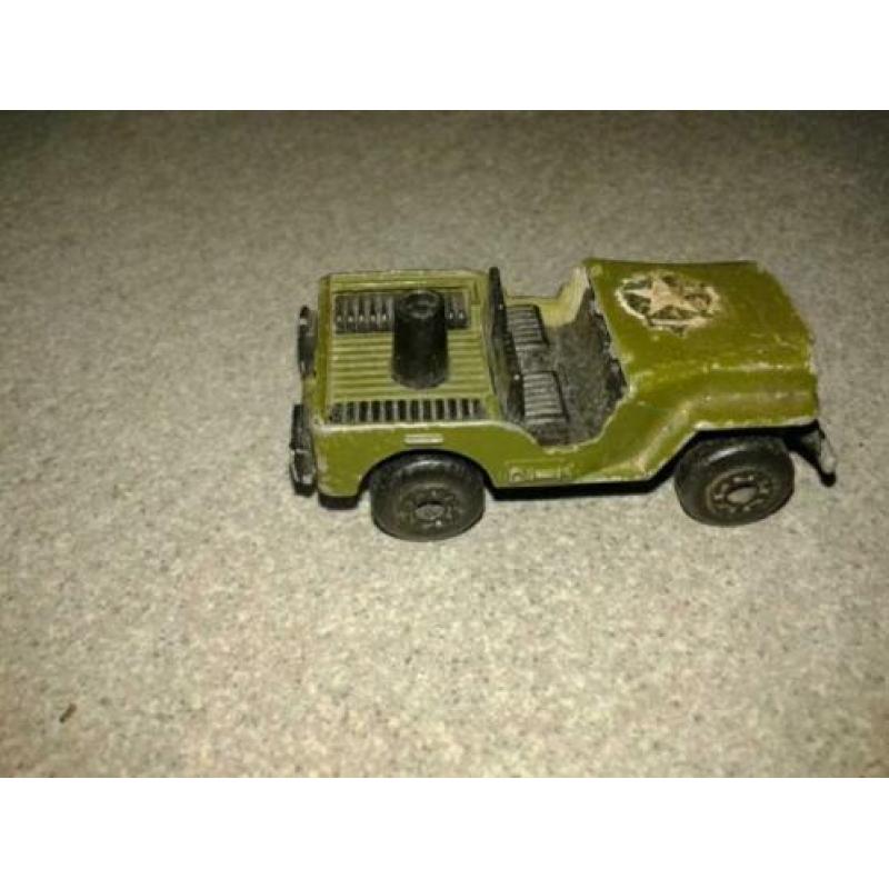 Mooie antieke verschillende originele matchbox legervoertuig
