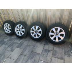 Volkswagen velgen 5x120 incl. Banden 16 inch