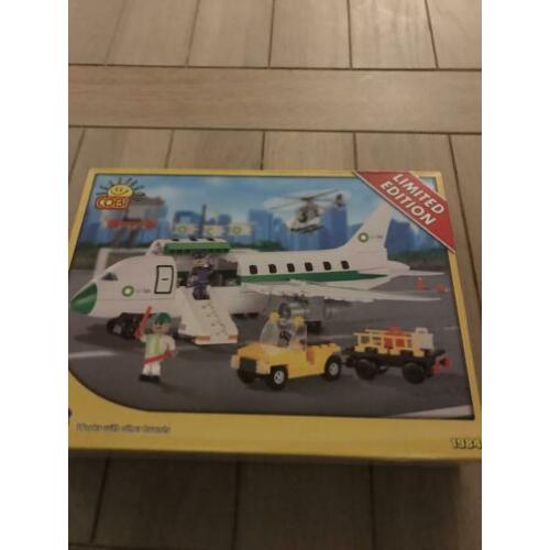 Vliegtuig bouwen heel mooi soort Lego