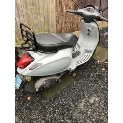 Vespa sprint custom