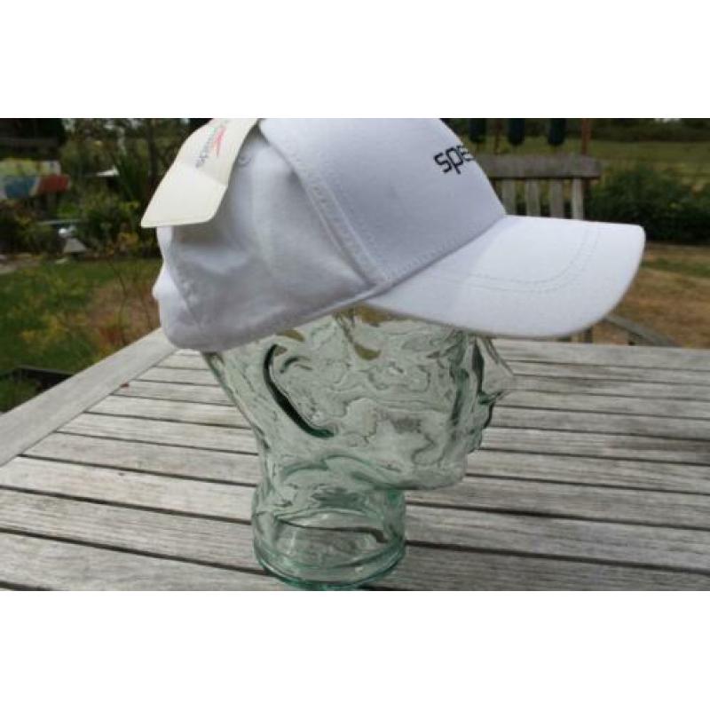 Mooie witte nieuwe Speedo cap