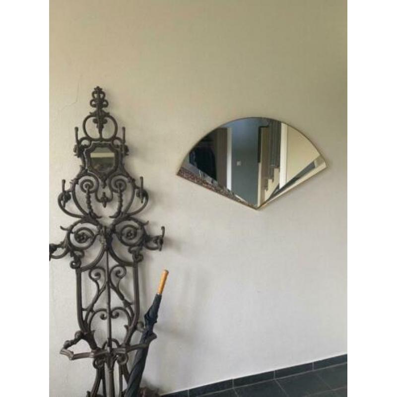 Vintage waaier spiegel Hollywood Regency