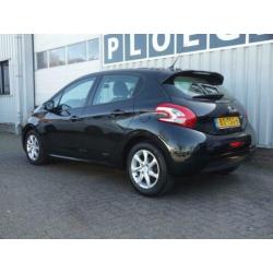 Peugeot 208 1.4 e-HDi 5drs Autom Dealer onderh* Navi Airco C