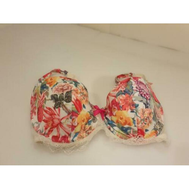 Hunkemöller bh cup 70D (NIEUW!)