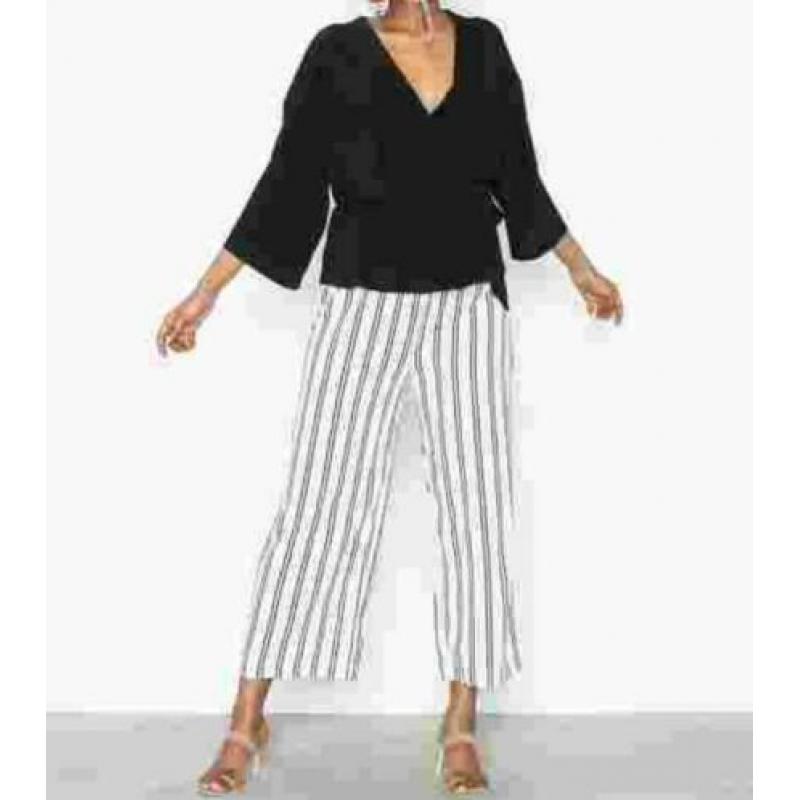MSCH Copenhagen wrap top, zwart. Maat s/m