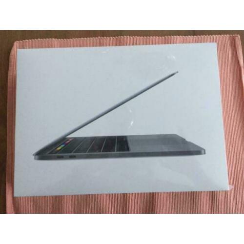 MacBook Pro 13 inch 2019 Space Gray (Nieuw en geseald)
