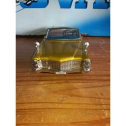 Bandai cadillac