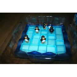 Penguins On Ice --- Puzzel -- Denkspel.