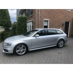 Audi A4 1.8TFSI 125KW Avant Multitr. 2012 Grijs