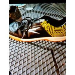 Dutchy gym-zaalschoenen. Maat 39