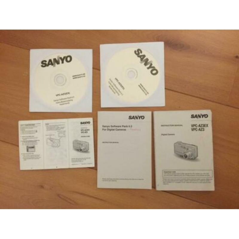 Sanyo Digitale camera – 8 Mega output. Incl 1G+512MB kaartje
