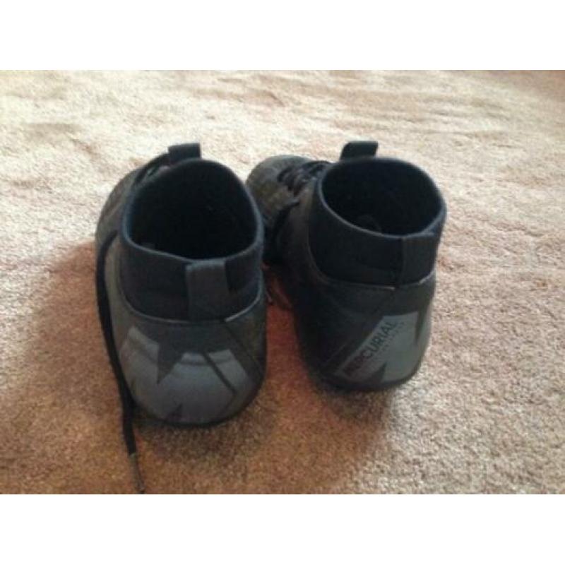 Voetbalschoenen Nike Mercurial met sok - maat 36,5