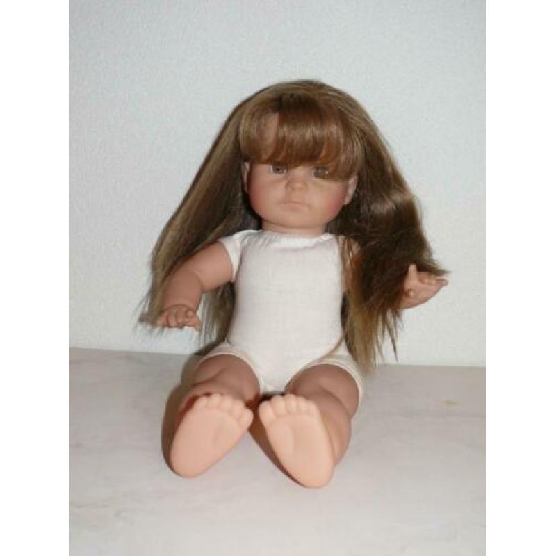 Leuke Meisjes Pop van Zapf Creation // 38 cm.