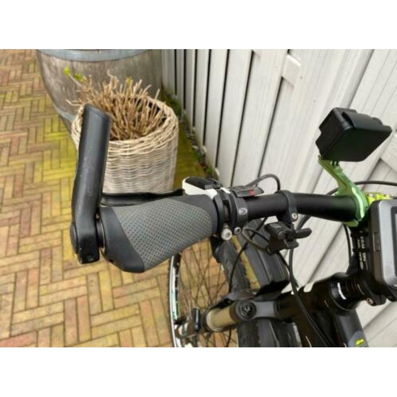 Mooie Cube Access WLS SI dames mountainbike.