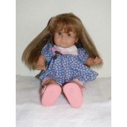 Leuke Meisjes Pop van Zapf Creation // 38 cm.