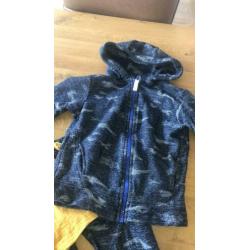 Setje kleding jongen nop 104 110 116