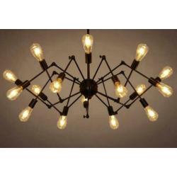 Industriële lamp met verstelbare armen. Inclusief lampen.