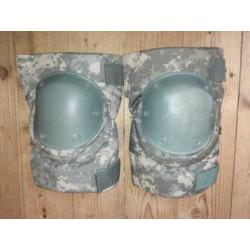Kniebeschermers digital camo US Army(2)