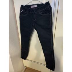 Zgan blauwe jeans van America today. Mt 30/32(nieuwstaat)