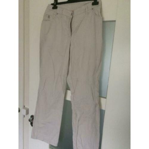 heerlijke dunne linnen zomer broek beige wit mt 44 canda C&A