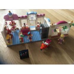 Cupcake store van Lego Friends