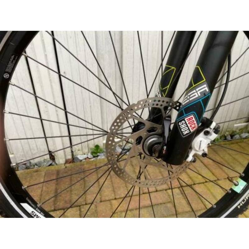 Mooie Cube Access WLS SI dames mountainbike.