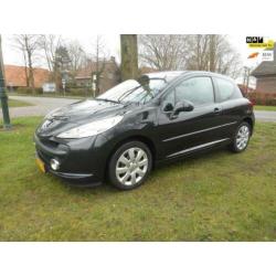 Peugeot 207 1.6 VTi Look Clima/ Cruise control/ Km's NAP!