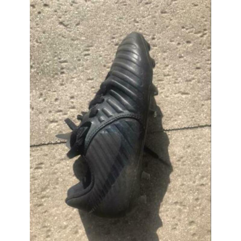 Voetbalschoenen Nike maat 34