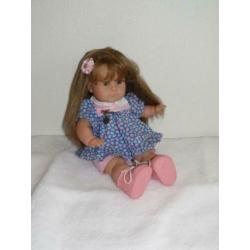 Leuke Meisjes Pop van Zapf Creation // 38 cm.