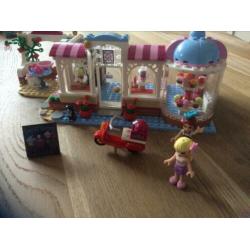 Cupcake store van Lego Friends