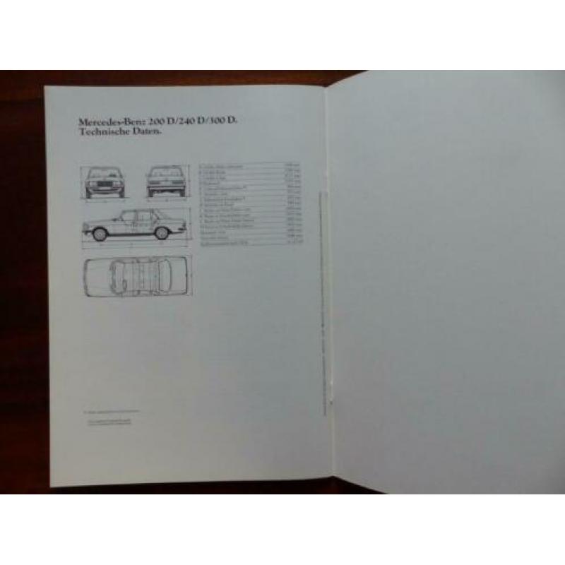 Mercedes W123 200D 240D 300D brochure 1982
