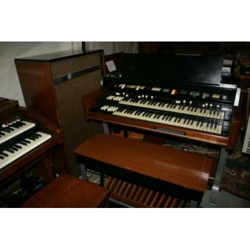 Hammond X77 toonwiel orgel met Leslie