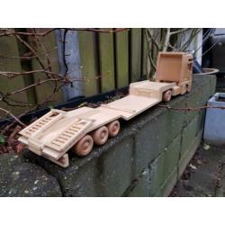 Woodmodel WSI MAN met dieplader