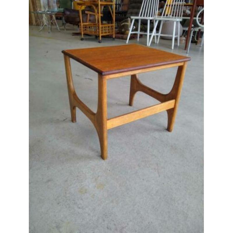 Vintage mid century bijzettafel