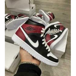 Nike air jordan 1 US 9 eur 40,5