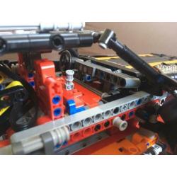 Lego Technic 9398 4x4 RC Crawler (4x4 RC Off-road Truck)