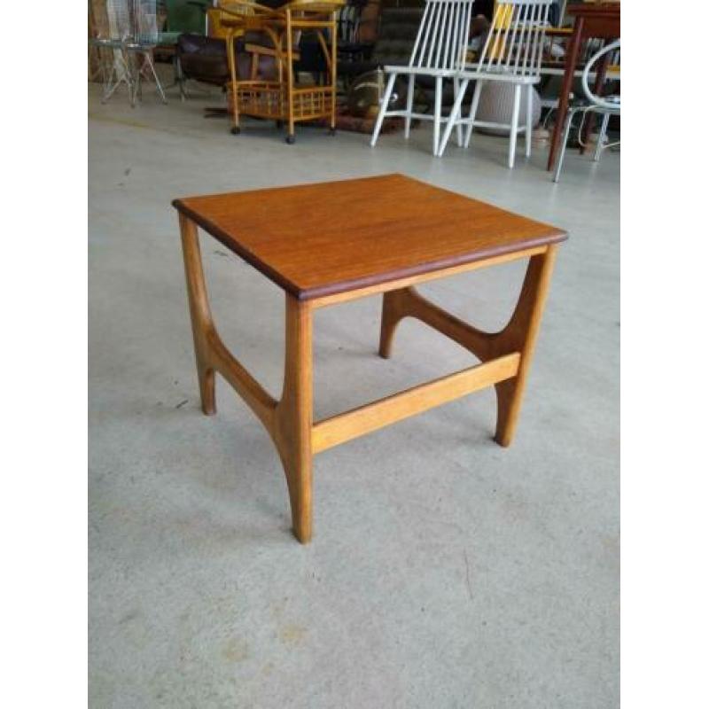 Vintage mid century bijzettafel