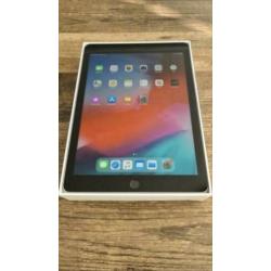 iPad 6de generatie 128GB 9.7 inches MOET NU WEG!!!