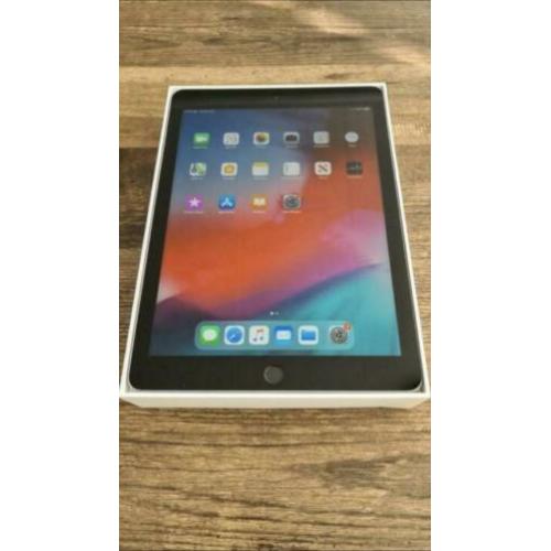 iPad 6de generatie 128GB 9.7 inches MOET NU WEG!!!