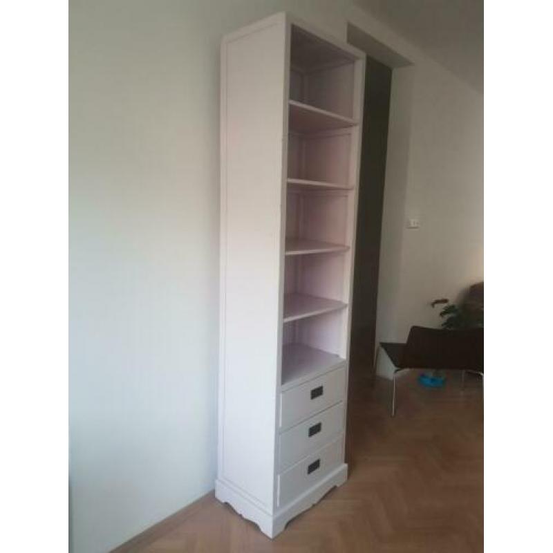 Hay wat prachtig - Massief houten kast 3 laden H220xB57xD33
