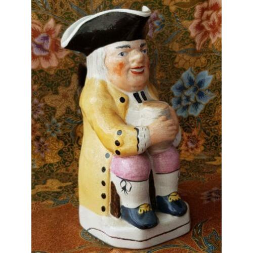 Prachtige grote antieke Tobyjug van Staffordshire porselein.